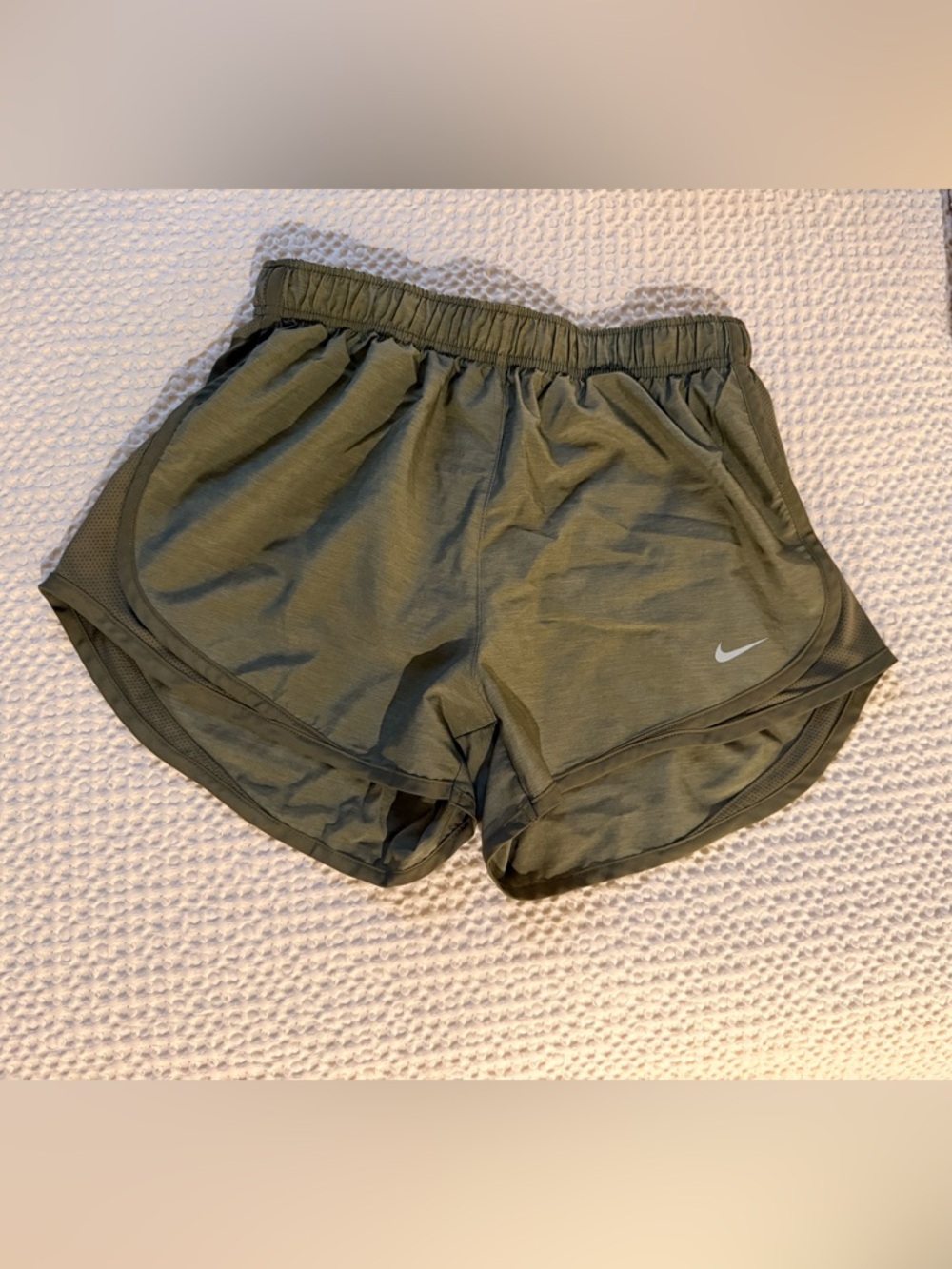Nike Women's Tempo Dri-FIT Mid-Rise Running Shorts 3 In